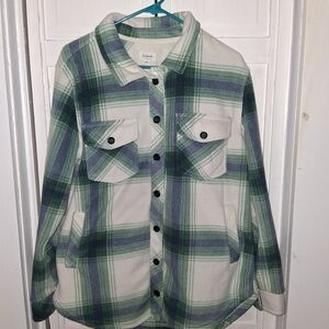 Weekends Everyday Plaid Button-Up Utility Jacket in Green and Cream